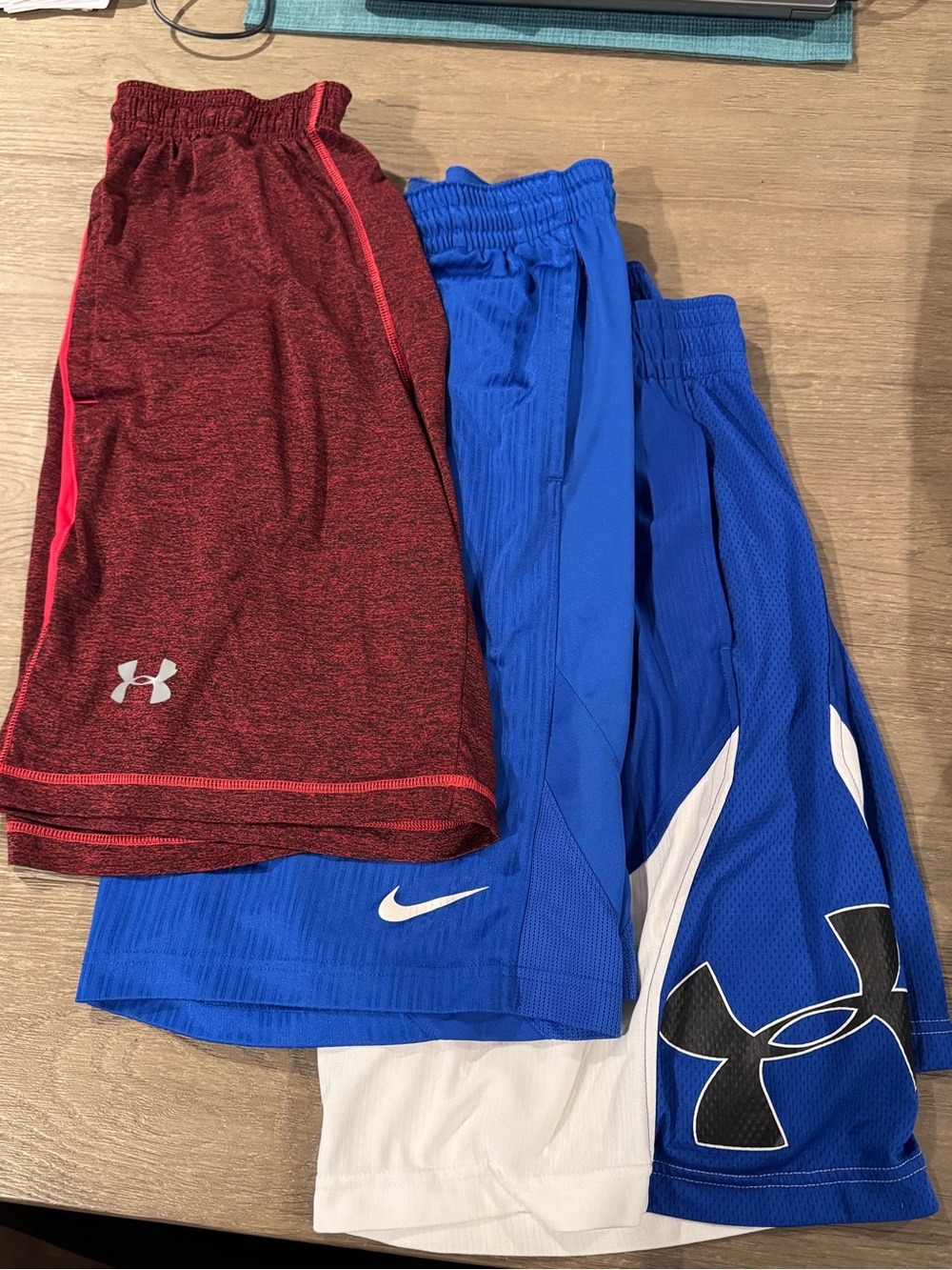 Men’s Athletic Gym Shorts! Under Armour, Nike, Medium